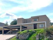 Casa en Renta / Venta en El Bosque Country Club Vive con...
