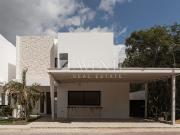Casa en Renta, Via Cumbres, Huayacán Centro, Cancún