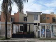 CASA EN RENTA VILLAS PERISUR $13,000 pesos