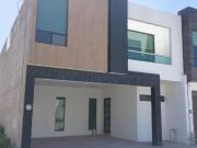 CASA EN RENTA VIÑEDOS TORREON COAHUILA