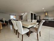 Casa en renta y venta amueblada en Santa Fe Juriquilla