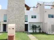 Casa en renta y venta en Banus Acapulco
