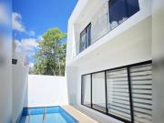 CASA EN RENTA Y VENTA EN VIA CUMBRES