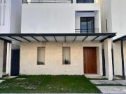 CASA EN RENTA Y/O VENTA EN RESIDENCIAL AQUA