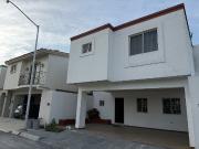 CASA EN RENTA ZONA APODACA