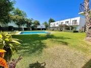 ¡CASA EN RESID. VILLAS OACALCO III CON SEGURIDADY ALBERCA!