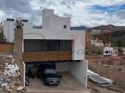 Casa en Residencia Los Pirules Modelo B