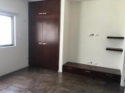 CASA EN RESIDENCIAL AZUL