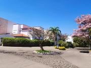 CASA EN RESIDENCIAL CON ALBERCA