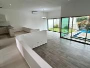 Casa en Residencial Cumbres / Home in Residencial Cumbres