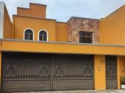 CASA EN RESIDENCIAL DE 3 NIVELES EN VENTA EN LA...