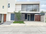 Casa en Residencial El Molino