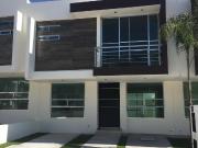 Casa en Residencial el Refugio