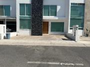 Casa en Residencial el Refugio