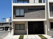 Casa en Residencial el Refugio