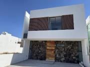 Casa en Residencial el Refugio, Quer?taro