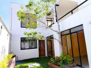 CASA EN RESIDENCIAL LAS PALOMAS