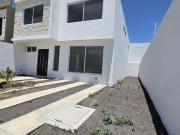 Casa de Autor con opción a 4ta Recámara en PB, Santa Fe...