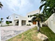 Casa en Residencial Villa Magna