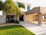 Casa en Residencial Villa Magna