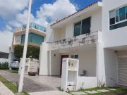 Casa en Residencial Vista Marques