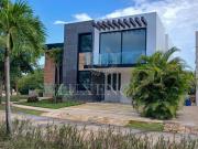 Casa en Residencial Yucatán Country Club