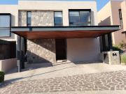 CASA EN RNTA EN ALTOZANO, QUERETARO