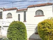 Casa en Rómulo Escobar en colonia Industrial, EN REMATE...