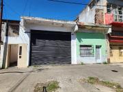 Casa en Rosario VENTA CASA DE PASILLO MAS LOCALES...