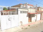 CASA EN SALTILLO, COL CENTRO, CASA EN REMATE! NO...