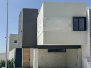 Casa en San Angel IV en ESQUINA