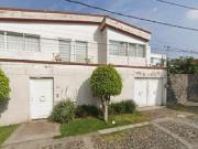 CASA EN SAN JERONIMO LIDICE, CON PATIO Y 5 RECAMARAS,...