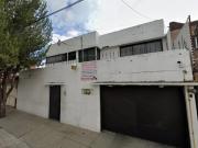 Casa en San Pedro Zacatenco CDMX, Remate bancario