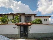 CASA EN SANTA ANA LIMITE CAFETAL CON MACARACUAY