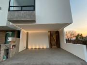 Casa en Santa María de Guido con espectacular vista...