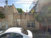 CASA EN SANTA TERESITA EN REMATE