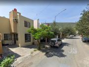 CASA EN SANTALUZ, GEREAL ESCOBEDO CASA EN REMATE! FQ
