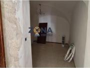 CASA EN SIERRA DE FUENTES SEMI REFORMADA