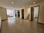 CASA EN SOLARES, ZAPOPAN, COTO SANTILLAN