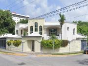 Casa en Supermanzana 12