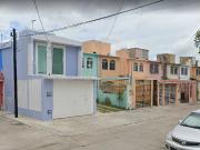 CASA EN SUPERMANZANA 520, BENITO JUAREZ, CASA EN REMATE! FQ