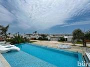 CASA EN TERCERA FILA PLAYA DEL SOL EN VENTA CON 4...