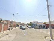 CASA EN TERRAZAS DE LA PRESA, TIJUANA BC