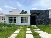 CASA EN UN NIVEL EN VENTA