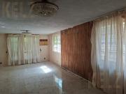 Casa en Unidad Nacional