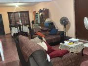 Casa en Unidad Nacional