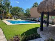 Casa en urbanización cerrada, alberca común, en venta,...