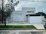 CASA EN URCA DE 2 DORMITORIOS!