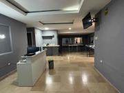 Casa en Urdesa Central de 500m2 con 4 Habitaciones +...