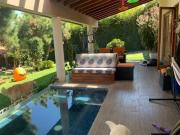 CASA EN VALLE CON EXCELENTE UBICACIÓN. CON SEGURIDAD